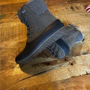 Women’s Brown Lace-Up Rain Boots